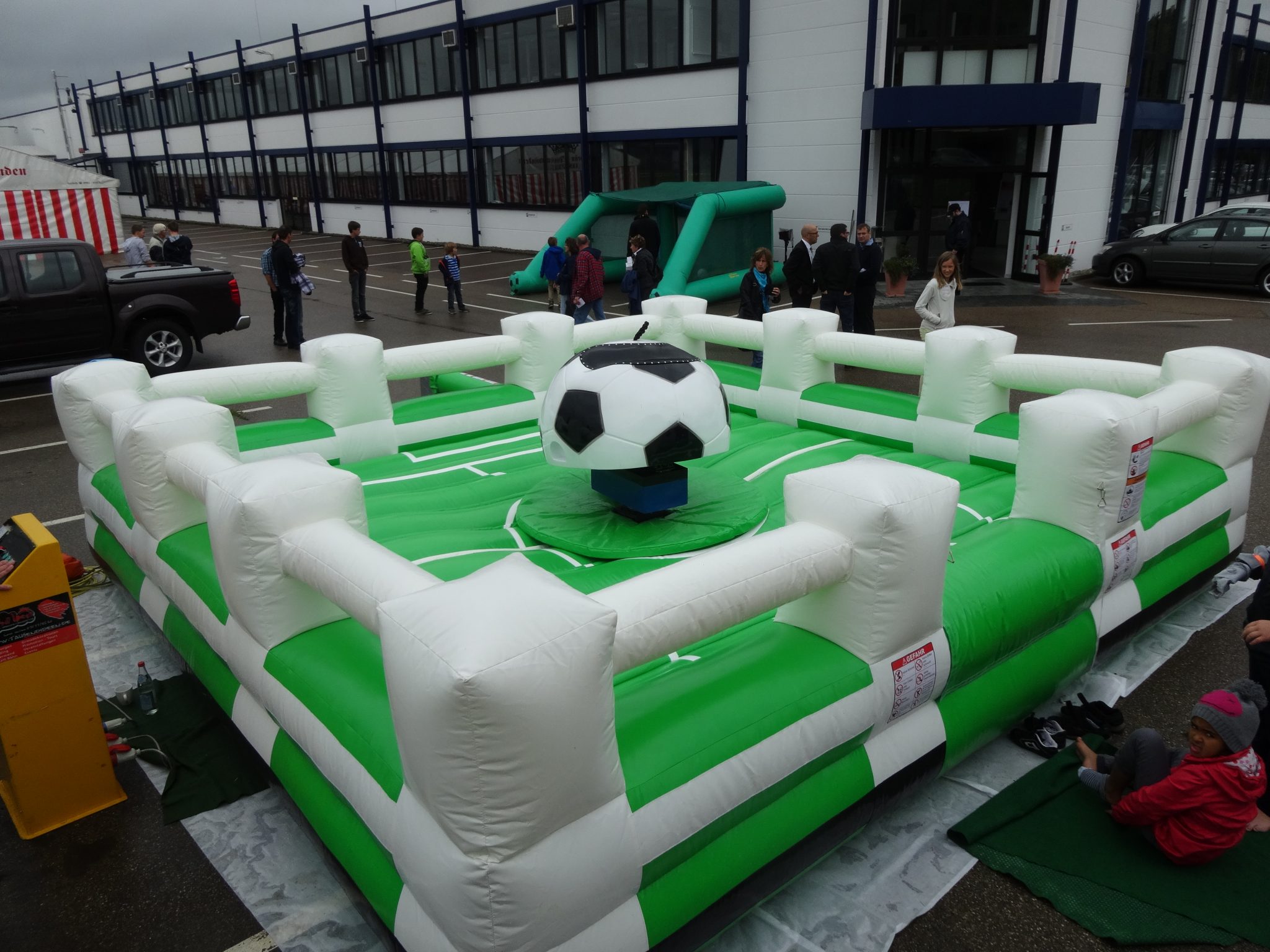 fu�ball-rodeo-mieten bonn